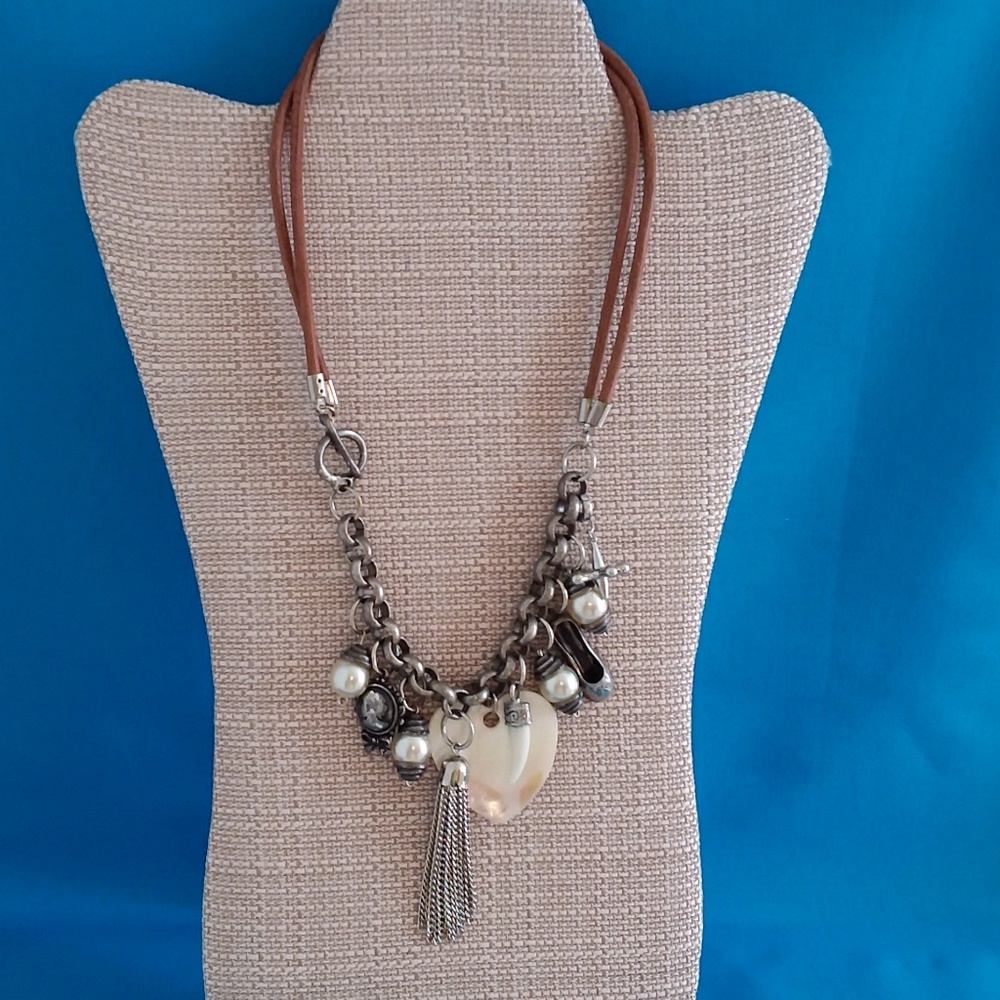 Silver Metal Memory Charm Necklsce